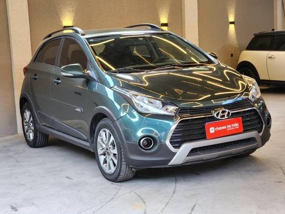 HYUNDAI HB20X 1.6 16V STYLE FLEX 4P MANUAL HYUNDAI HB20X 1.6 16V STYLE FLEX 4P MANUAL